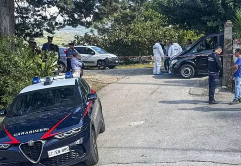 Thellohet tragjedia! Vr*a gruan me gurë, 58 vjecari vr*t dhe djalin e mitur. PIagos rëndë vajzën