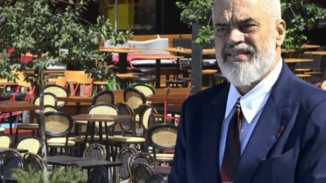 Edi Rama prezanton planin e ri: Për çdo karrige jashtë, bizneset do të japin një…