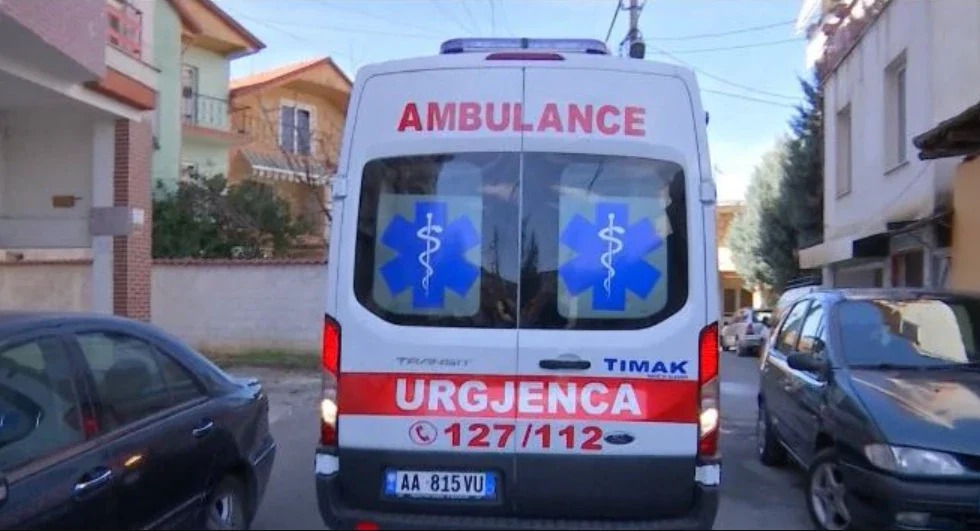 Ngjarje e rende ne vend, 47-vjeçari bie në kontakt me energjinë elektrike, ndërron jetë