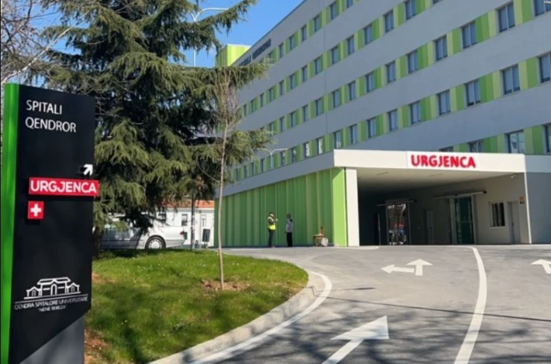 Ngjarje e rëndë! Ra në një enë me ujë të nxehtë, 2 vjecarja…