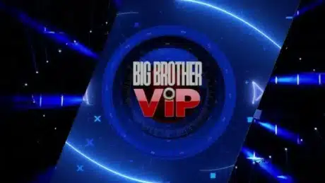 HABITEN SHIKUESIT: Moderatori i njohur heq kravatën dhe shtang me deklaraten ‘Du hyj ne BBVA5…’