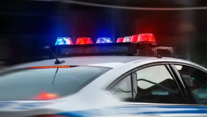 Tronditëse! Goditi mësuesen me th*kë, policia i merr jetën 18 vjecarit nga Kosova