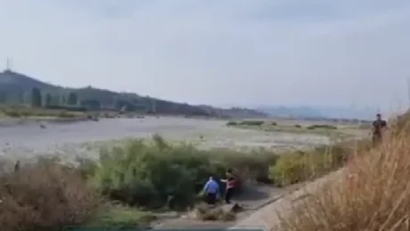 Dalin pamjet! Ja momenti kur policia e kap këmba-këmbës autorin e at*ntatit të ditës së sotme! (Video)