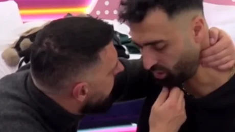 Situat e pazakontë në BBVA, Miri i kthehet Erikut  ‘Kafsho gjuhën, mbaje veten…’