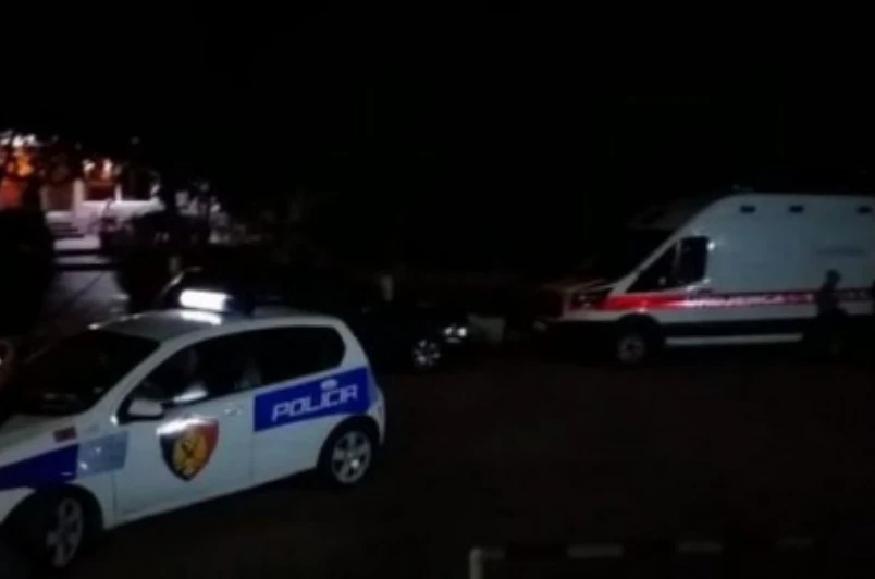 Aksident tragjik në vend! Raportohet se tre persona…