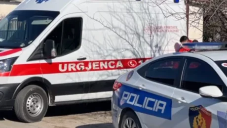 Ngjarje e rëndë: Dh*nohet rëndë këngëtari i njohur shqiptar nga një tjetër artist shqiptar