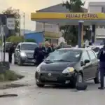 Aksident i rëndë në vend! Makina përplaset me motomjetin, shoferi i motomjetit…