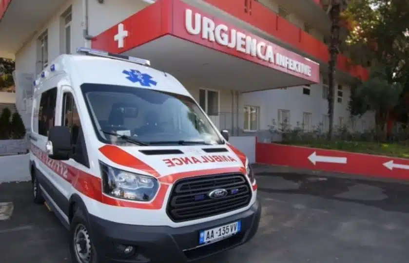 Tragjike! 40-vjeçari rrëzohet në terren dhe humb jetën