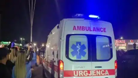 Lajm i rëndë: Dyshohet se konsumuan karamele, 3 fëmië të mitur në vend raportohet se…