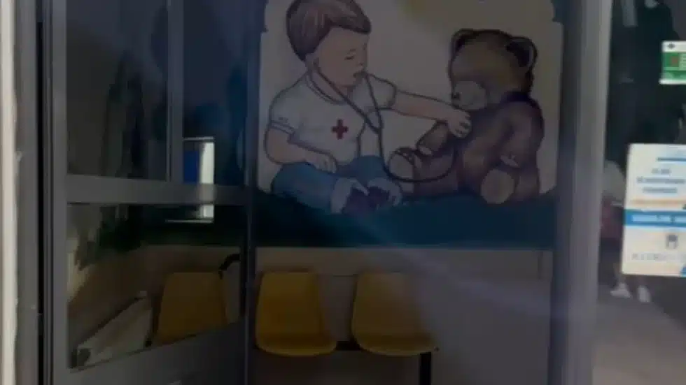 Vajzat e mitura që pëfunduan në spital konsumuan karamele me h*shash, 3 vjecarja ndodhet në intubim!