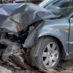 Aksident i frikshëm në vend! Makina përfudon në lokal, 2 kliente që ndodheshin aty…