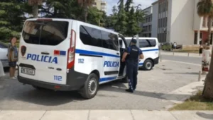Skandal në vend! 51 vjeçari përdh*non mbesën e tij