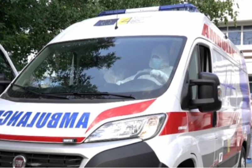 Ngjarje fatale në këtë vend! Kamoni përpIaset me autobusin, 8 v*ktima dhe 43 të tjerë të pIagosur!