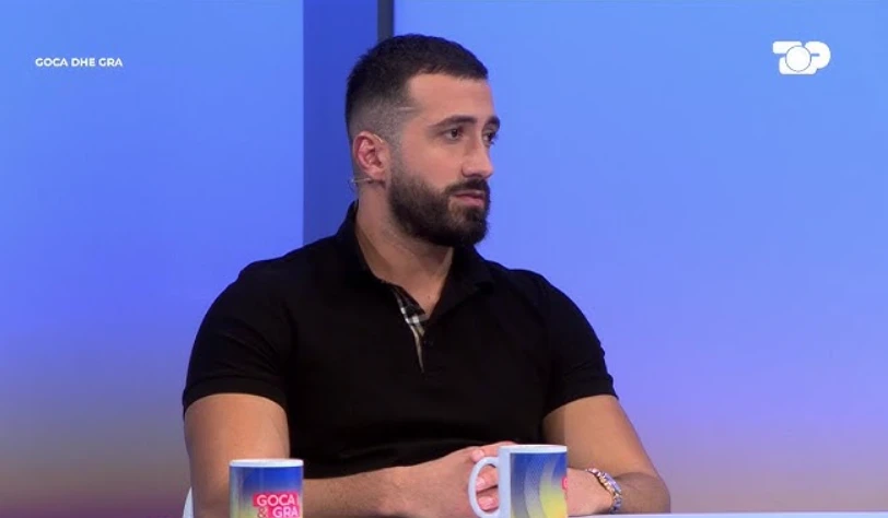 U përfol për lëndë pIasëse në shtëpinë e tij, REAGON PER HERE TE PARE Jozefin Marku!