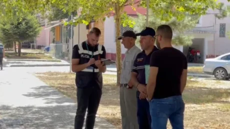 ‘Që nga Dhjetori vëllai im nuk…’ U gjet i p*jetë në banesë, vëllai i 60 vjecarit SHTANG me deklaraten e tij!