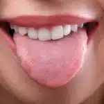 Tharja e Gojës – Si ta Zgjidhni me Kurat e Duhura Natyrale