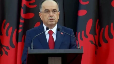 E FUNDIT: Presidenti Begaj dekreton datën për zgjedhjet e pjesshme vendore, ja kur do mbahen