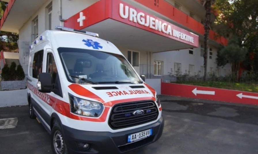 Tragjedi në vend! Ra në kontakt me kabllot elektrike të zhveshura, humb jetën 16 vjecarja