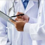 Skandal në sallën e operacionit, mjeku kapet duke kryer marrëdhënie me infermieren gjatë ndërhyrjes