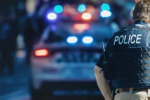 Ngjarje e paprecedentë! Rrëmbehet vajza para shtëpisë, kalimtari ndjek autorin dhe rikthen vajzën te familja