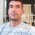 Fëmijët mbetën pa baba e nëna pa djalë…Ky është i riu që u godit me vd*kje nga betonierja në vendin e punës