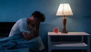 Probleme me gjumin? Këto metoda të thjeshta do t’ju ndihmojnë të flini më shpejt