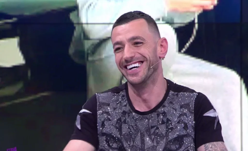 ‘Më puth’, Stresi rrëfen momentin me Jozin që bëri xhiron e rrjeteve sociale: E kaluam me…