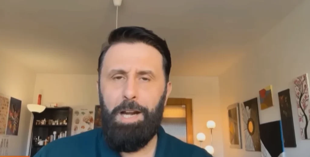 ‘Gjithçka nis nga truri’, Nutricionisti Altin Joka: Ja ushqimet që duhet të konsumoni çdo ditë për të forcuar funksionin e trurit