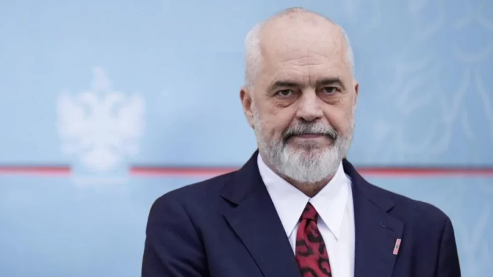 “Tërmet” në qeveri, jep doreheqjen krejt papritur njeriu i besueshem i Ramës