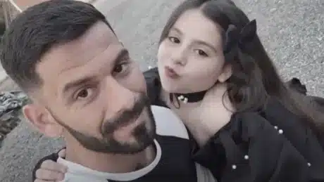 ‘Mendoj se është një ëndërr….’  Babai i ndërroi jetë në aksident, flet vajza e tij ‘Dua ta coj ne vend amanetin e tim eti…’