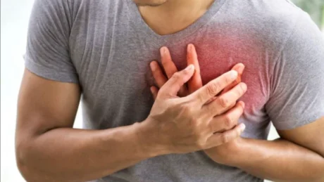 Fruti që ul rrezikun e sulmit në zemër, ja sasia që duhet të konsumoni