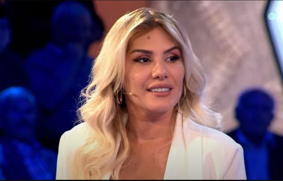 A është fejuar Ilnisa Agolli? Fotoja që po ngre dyshime te fansat