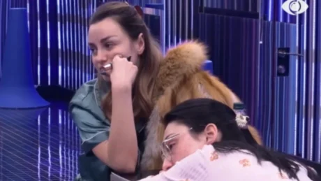 ‘Do të t’i shkul flokët…’ Përplasje e ashpër mes Stelinës dhe Inës! Vjaza gati të…