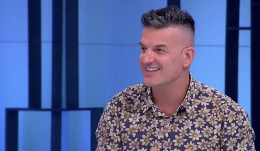 “Është pak e kobshme”/ Bledi Mane i shokuar: Në ceremoninë mortore të Fatos Nano ngela pa fjalë, ja ç’pashë