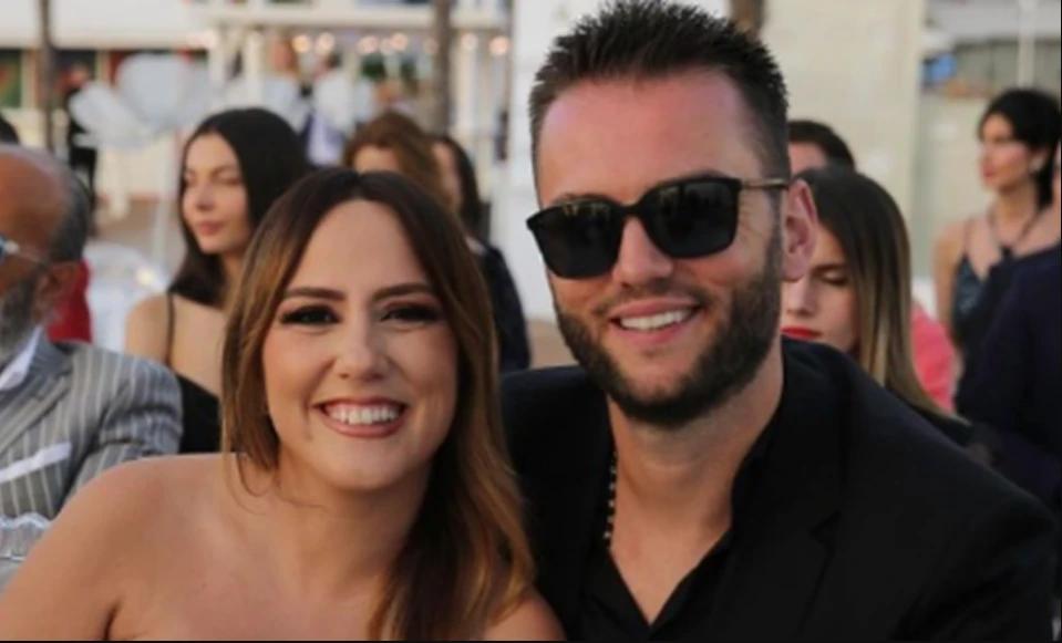 FOTO/ Arbana Osmani konfuzon rrjetin, çfarë po ndodh mes saj dhe Eduartit?