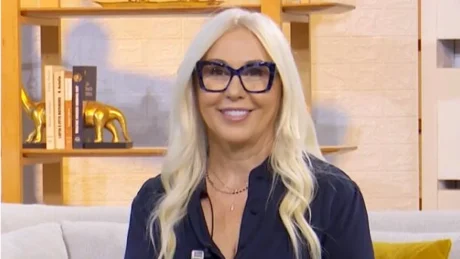 Viti 2025 nuk mbyllet ashtu siç e prisnim! Astrologia Chrysanthi Kalogeri paralajmëron shenjat