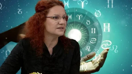 Horoskopi i fundit i 2025! Meri Gjini paralajmëron shenjat: Dikush merr lajmin e madh deri më 31 dhjetor