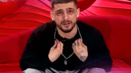 “M’ka dërrmuar, shpirti im e di…”/ Rogerti i përmendi vdekjen e vëllait të Gjestit, Gimbo FLET në dhomën e rrëfimit: E kam pas vëlla të vogël…