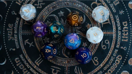 Universi ka një SURPRIZË: Këto shenja të horoskopit do të marrin lajme të PAPRITURA